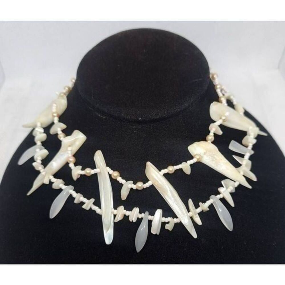 Fashion necklace